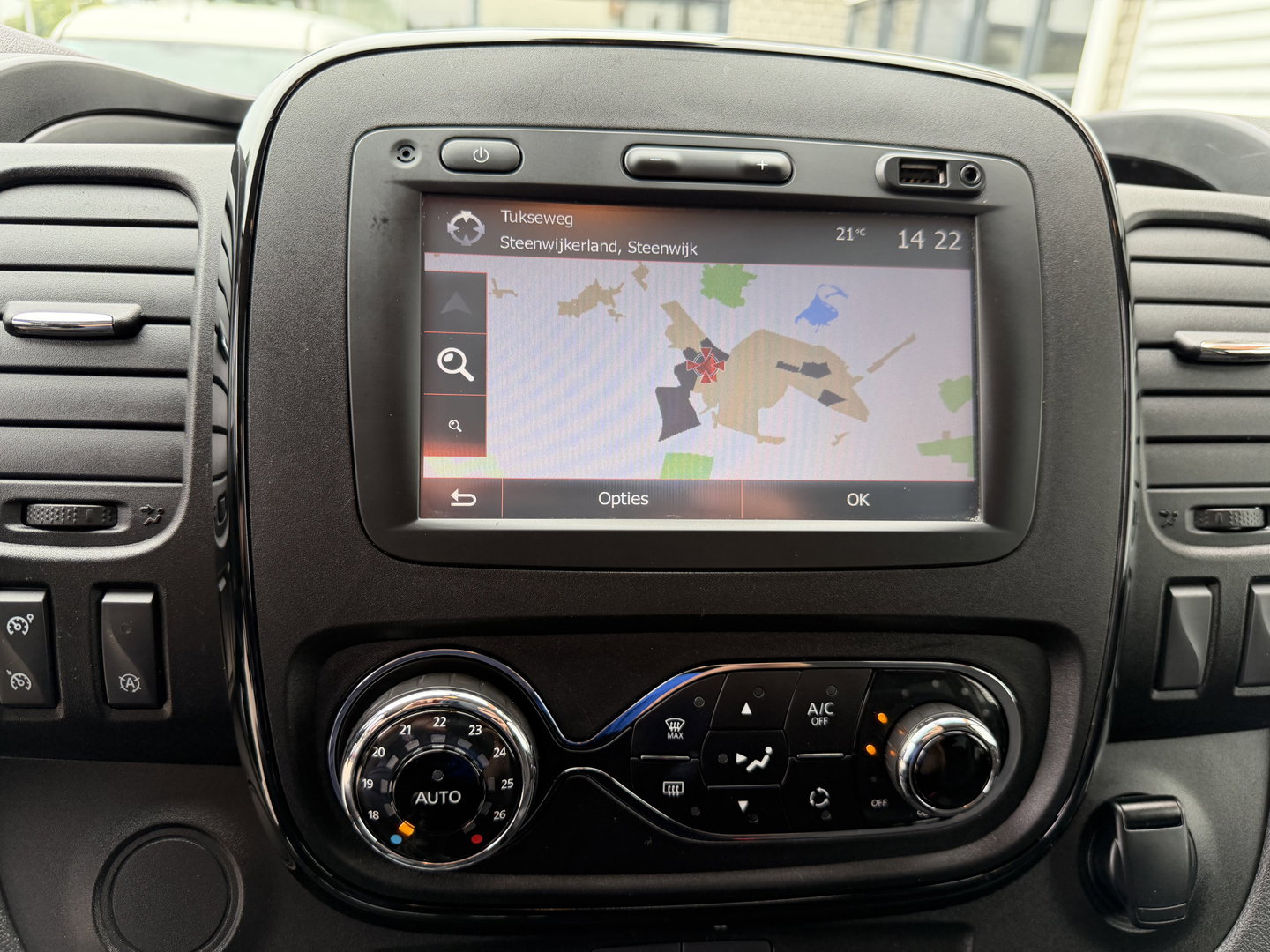 Fiat Talento 1.6 MJ EcoJet 125pk L2H1 DC 5 persoons SX / vaste prijs rijklaar € 15.950 ex btw / lease vanaf € 269 / euro 6 / bpm vrij / airco / cruise / navigatie / trekhaak / camera !