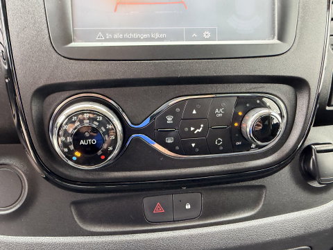 Fiat Talento 1.6 MJ EcoJet 125pk L2H1 DC 5 persoons SX / vaste prijs rijklaar € 15.950 ex btw / lease vanaf € 269 / euro 6 / bpm vrij / airco / cruise / navigatie / trekhaak / camera !