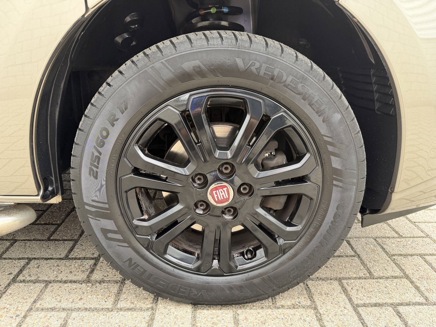 Fiat Talento 1.6 MJ EcoJet 125pk L2H1 DC 5 persoons SX / vaste prijs rijklaar € 15.950 ex btw / lease vanaf € 269 / euro 6 / bpm vrij / airco / cruise / navigatie / trekhaak / camera !