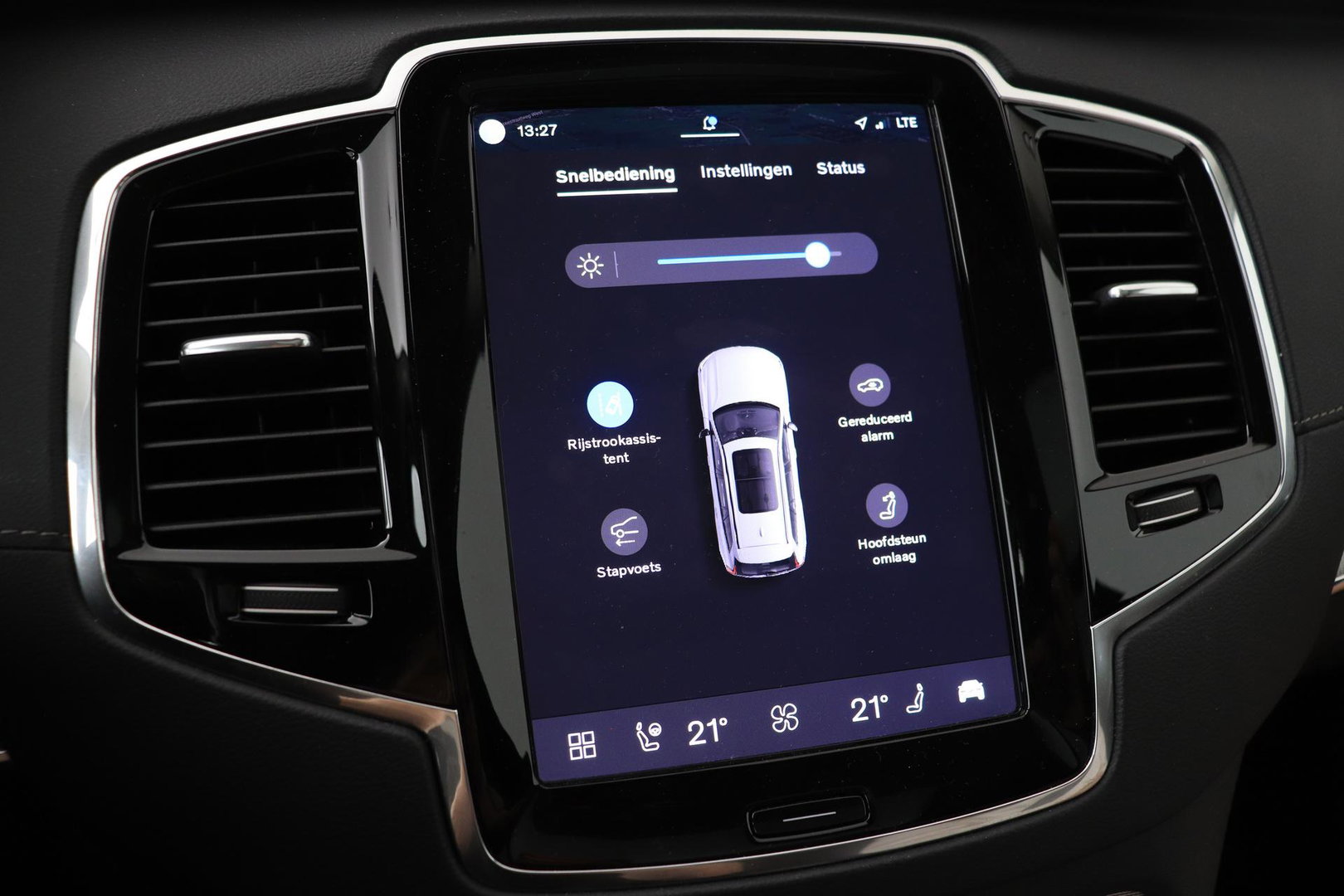 Volvo XC90 T8 Ultimate Bright | Trekhaak | Bowers & Wilkins | 22 inch | Panoramadak