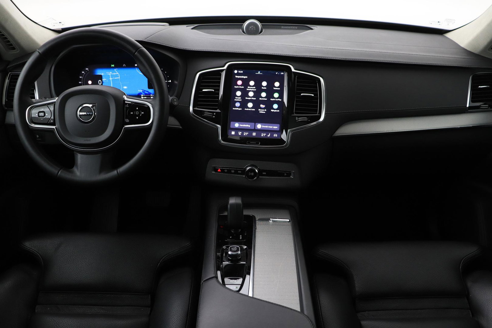 Volvo XC90 T8 Ultimate Bright | Trekhaak | Bowers & Wilkins | 22 inch | Panoramadak