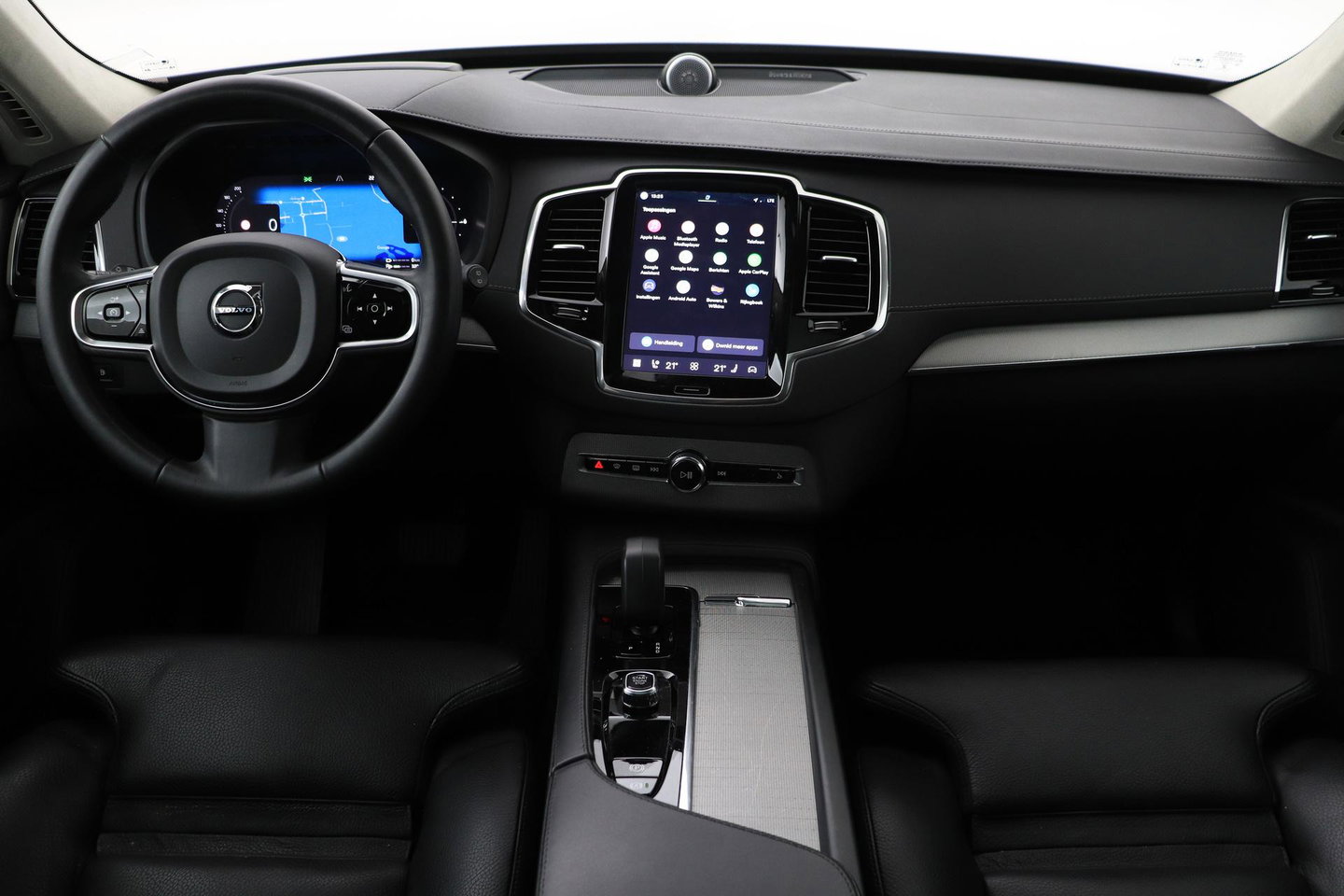 Volvo XC90 T8 Ultimate Bright | Trekhaak | Bowers & Wilkins | 22 inch | Panoramadak
