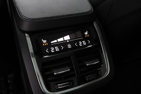 Volvo XC90 T8 Ultimate Bright | Trekhaak | Bowers & Wilkins | 22 inch | Panoramadak