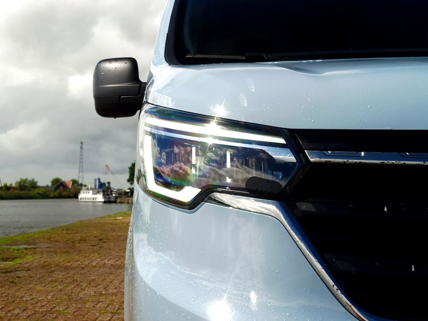 Renault Trafic 2.0 dCi L2H1 DC | Led | Unieke Kleur | Stuur Bediening | Cruise |