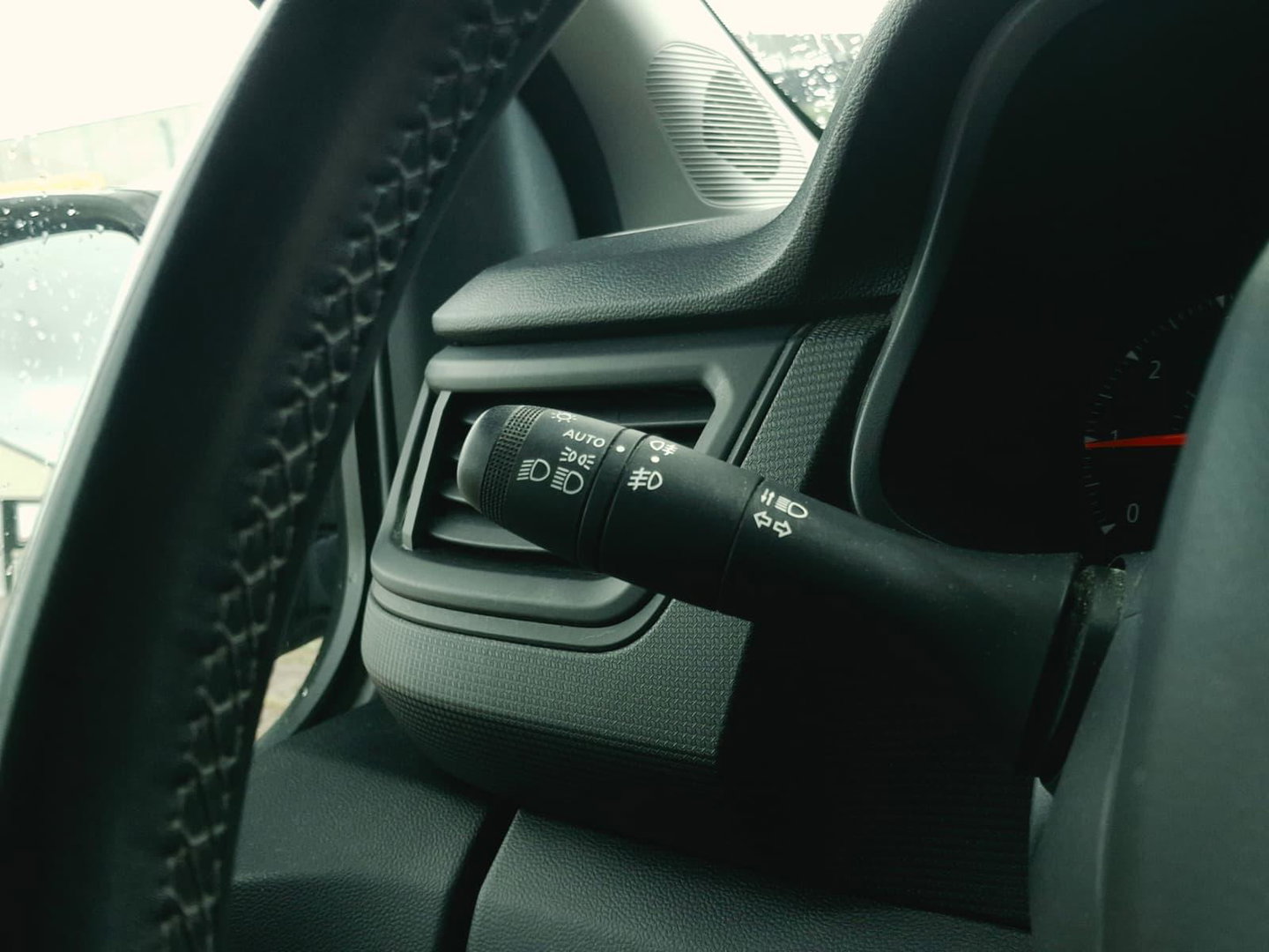 Renault Trafic 2.0 dCi L2H1 DC | Led | Unieke Kleur | Stuur Bediening | Cruise |