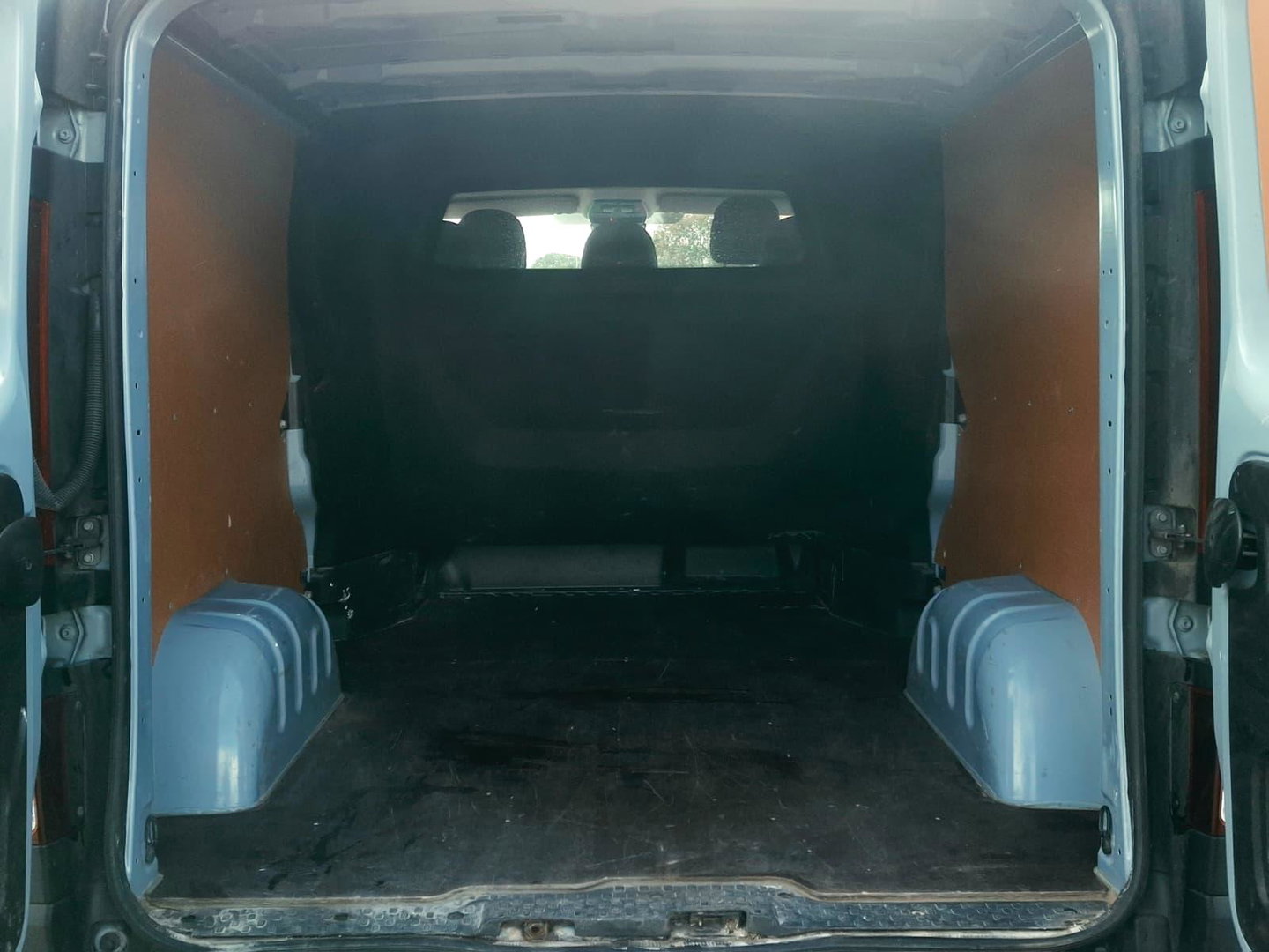 Renault Trafic 2.0 dCi L2H1 DC | Led | Unieke Kleur | Stuur Bediening | Cruise |