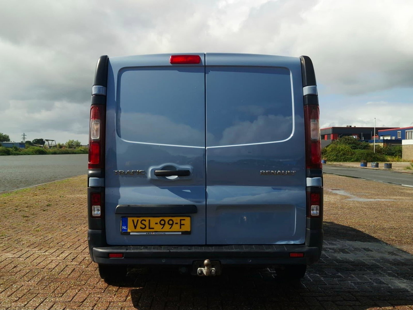 Renault Trafic 2.0 dCi L2H1 DC | Led | Unieke Kleur | Stuur Bediening | Cruise |