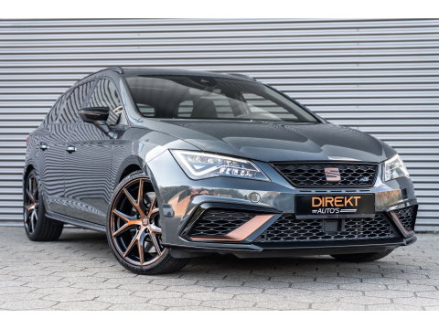 SEAT Leon ST 2.0 TSI 4DRIVE CUPRA R CARBON PANO BREMBO BEATS