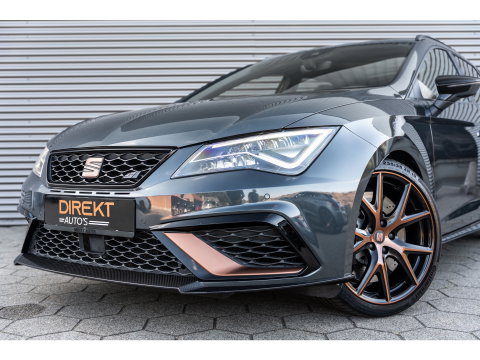 SEAT Leon ST 2.0 TSI 4DRIVE CUPRA R CARBON PANO BREMBO BEATS