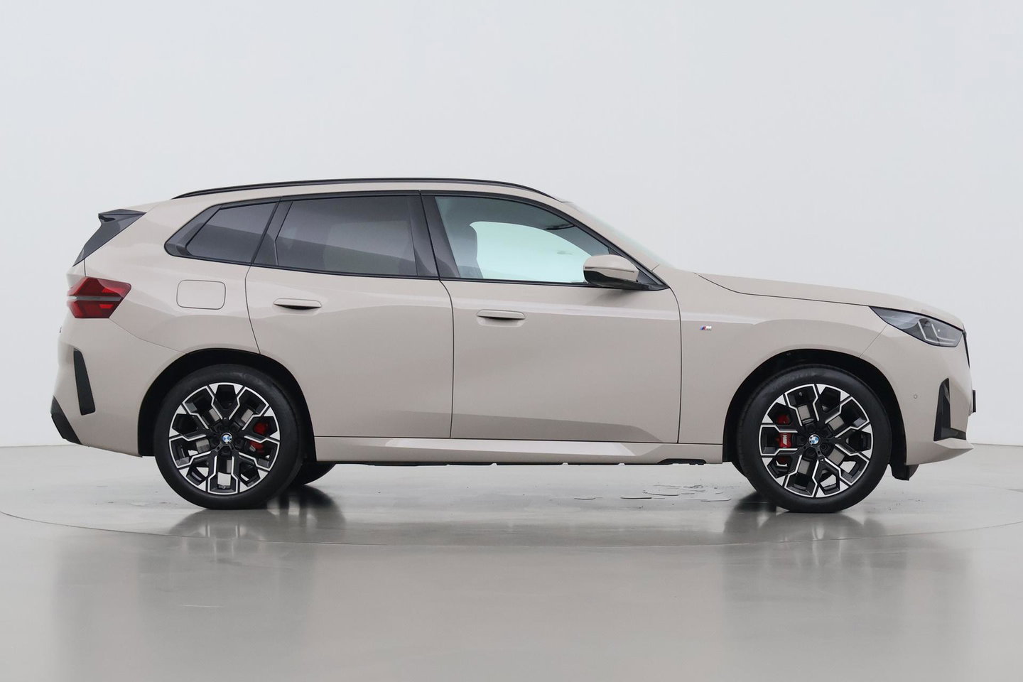 BMW X3 30e xDrive | M-Sport Pro | Trekhaak | Panoramadak | Head-up | ACC