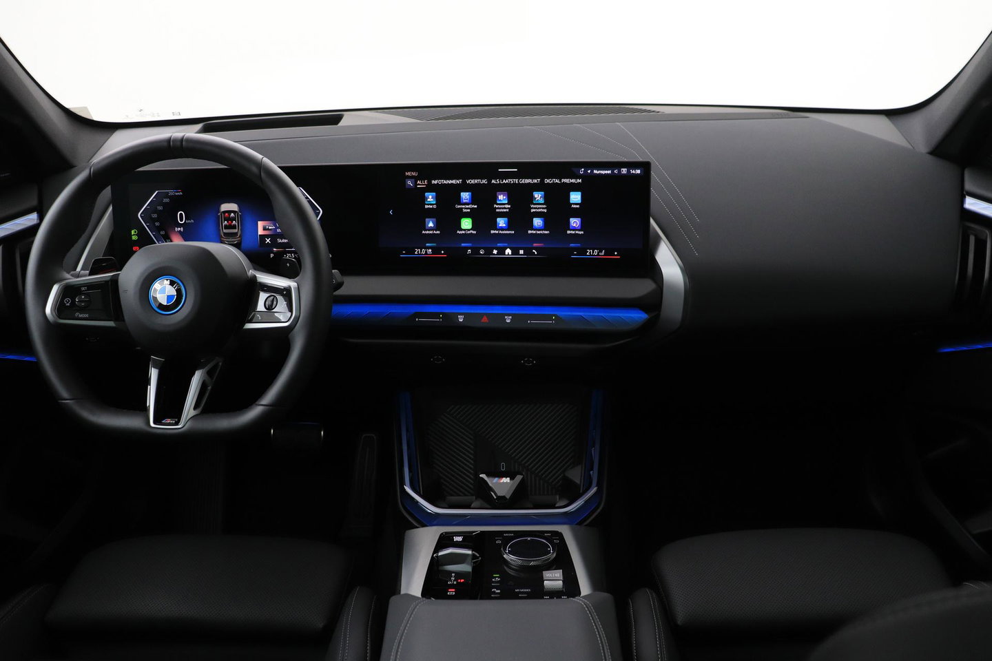 BMW X3 30e xDrive | M-Sport Pro | Trekhaak | Panoramadak | Head-up | ACC