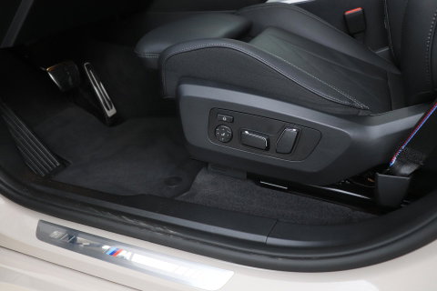 BMW X3 30e xDrive | M-Sport Pro | Trekhaak | Panoramadak | Head-up | ACC