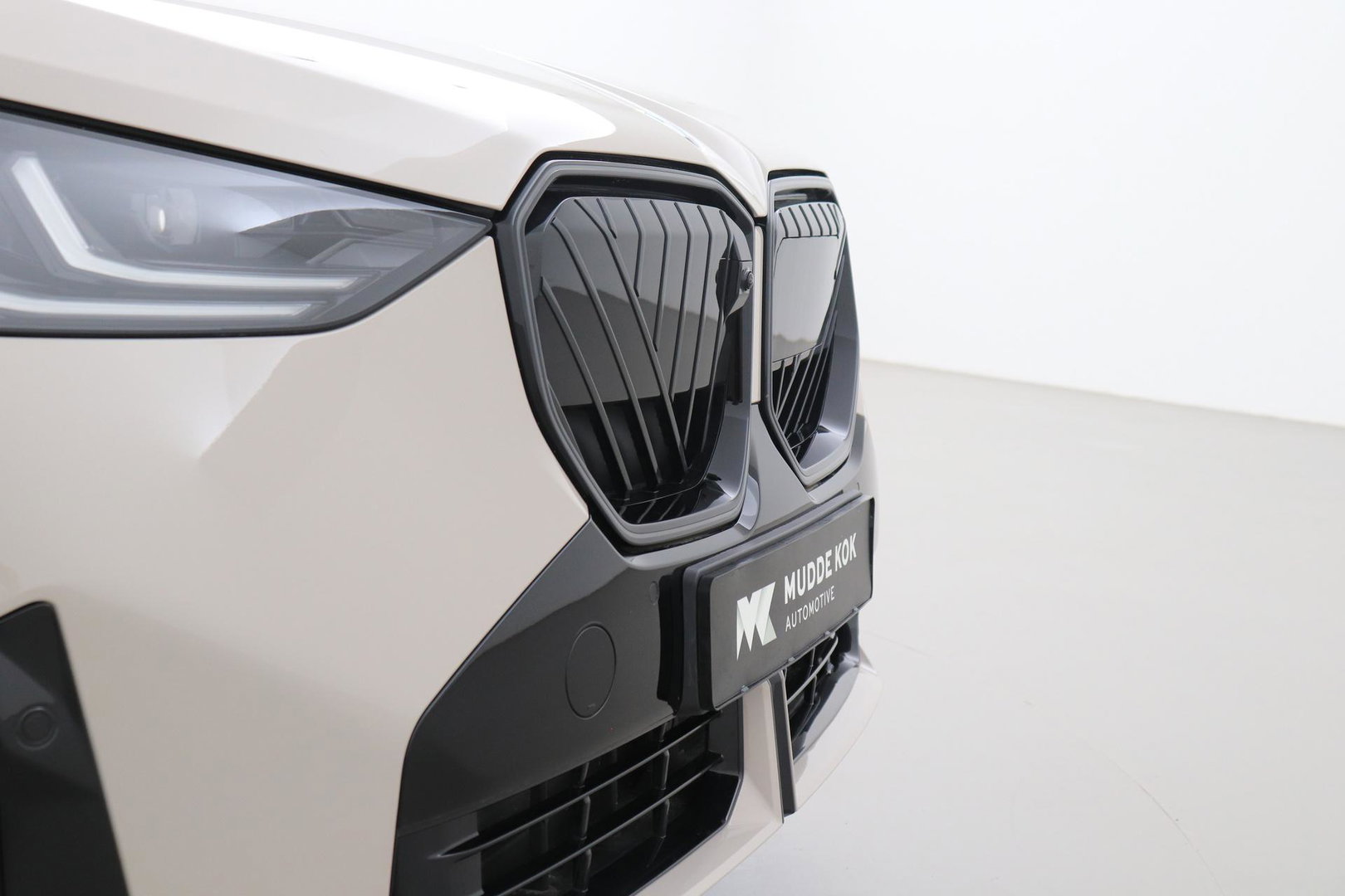 BMW X3 30e xDrive | M-Sport Pro | Trekhaak | Panoramadak | Head-up | ACC