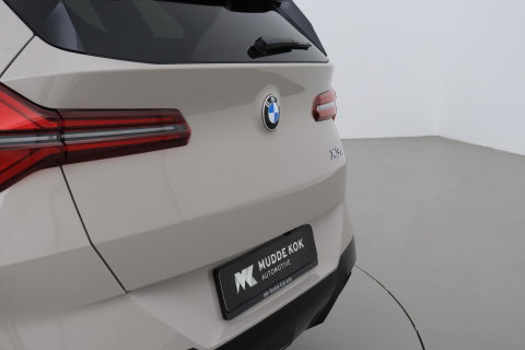 BMW X3 30e xDrive | M-Sport Pro | Trekhaak | Panoramadak | Head-up | ACC