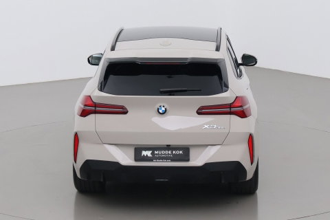 BMW X3 30e xDrive | M-Sport Pro | Trekhaak | Panoramadak | Head-up | ACC