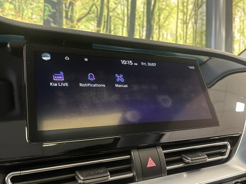 Kia e-Niro DynamicPlusLine 39 kWh | Apple carplay | Stuurwielverwarming | Camera | DAB | Keyless | Airco | Panoramadak |