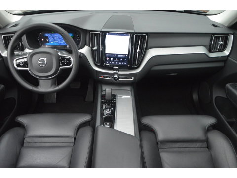 Volvo XC60 T6 Hybride AWD Plus Dark LONG RANGE | Panoramadak | Camera | Stoel + Stuur Verwarmd | Adaptive Cruise | Memory |
