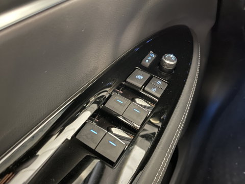 Toyota Mirai Dynamic | Apple Carplay | Android Auto | Keyless Go/Entry | DAB | Camera Achter | Spraakbediening | Rijmodus Regeling |