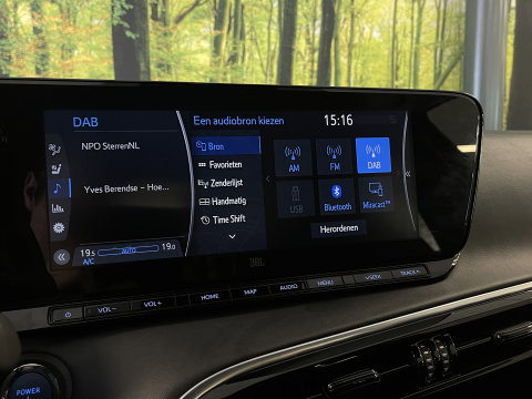 Toyota Mirai Dynamic | Apple Carplay | Android Auto | Keyless Go/Entry | DAB | Camera Achter | Spraakbediening | Rijmodus Regeling |