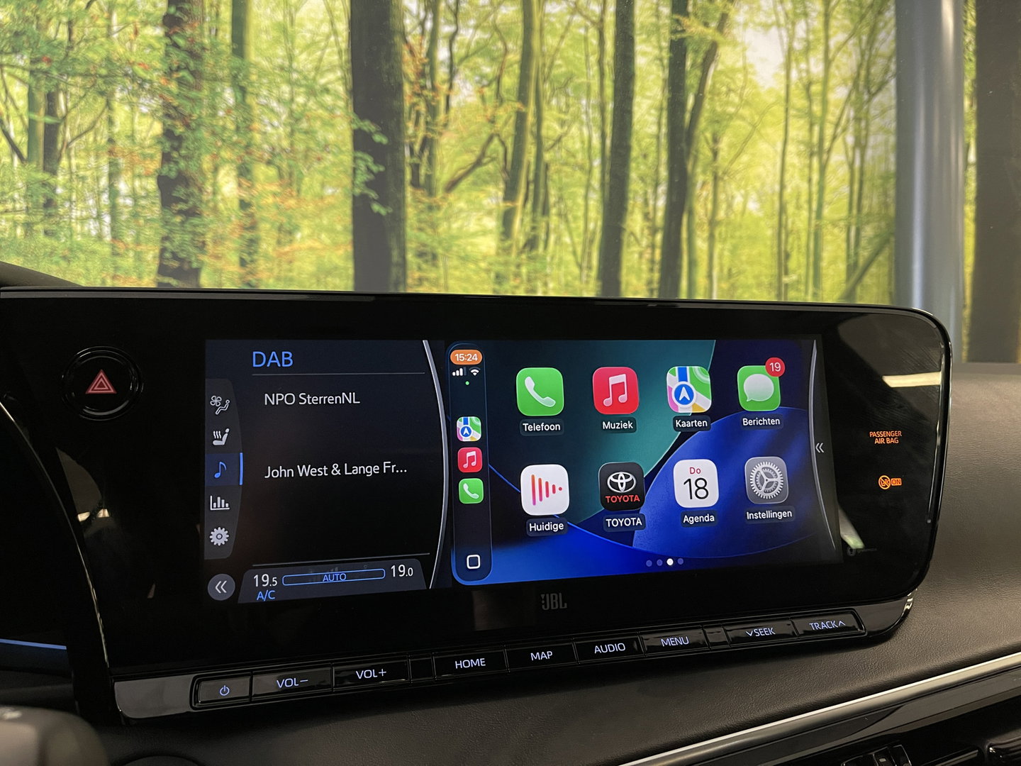 Toyota Mirai Dynamic | Apple Carplay | Android Auto | Keyless Go/Entry | DAB | Camera Achter | Spraakbediening | Rijmodus Regeling |