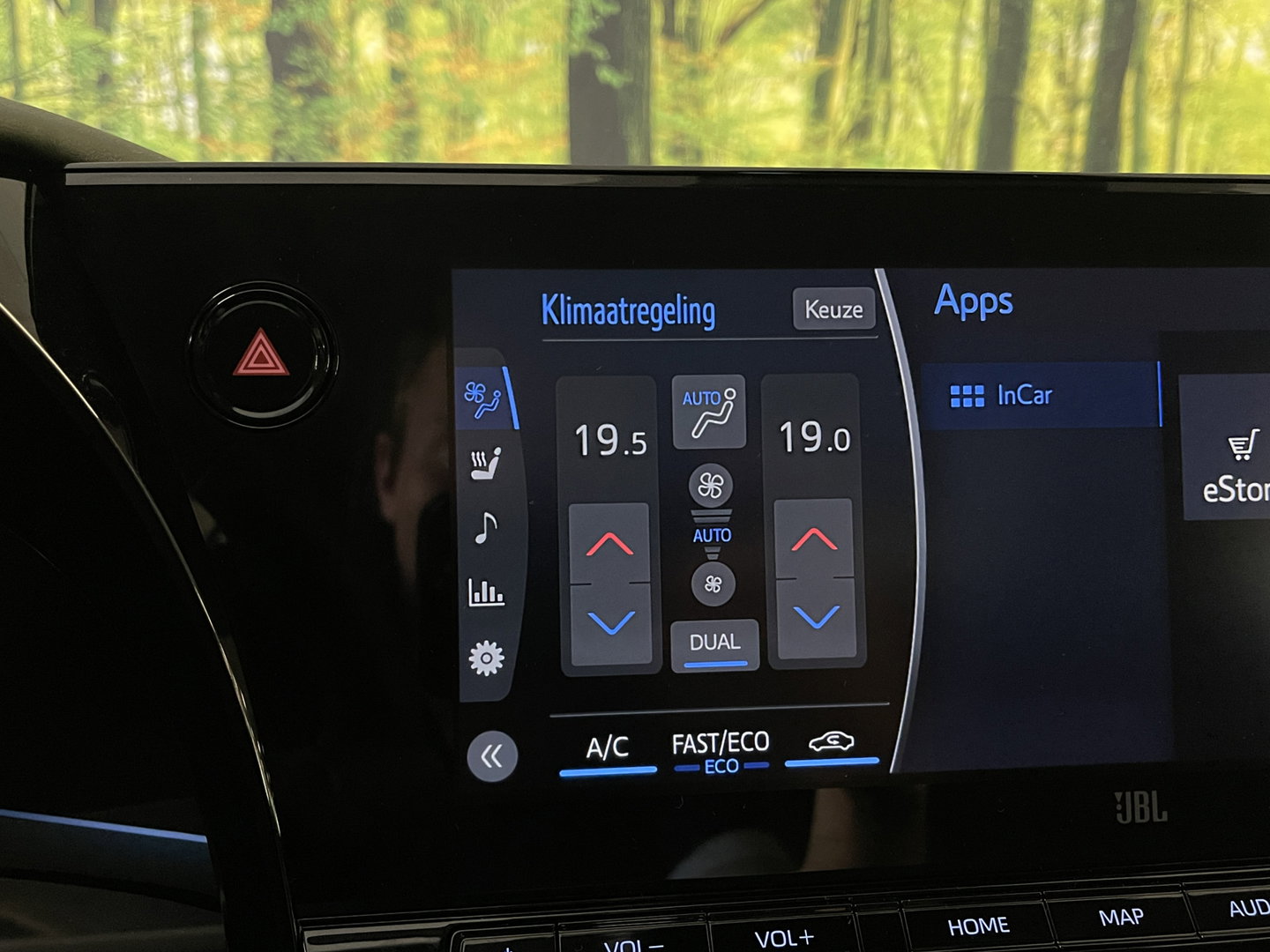 Toyota Mirai Dynamic | Apple Carplay | Android Auto | Keyless Go/Entry | DAB | Camera Achter | Spraakbediening | Rijmodus Regeling |