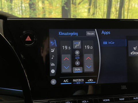 Toyota Mirai Dynamic | Apple Carplay | Android Auto | Keyless Go/Entry | DAB | Camera Achter | Spraakbediening | Rijmodus Regeling |