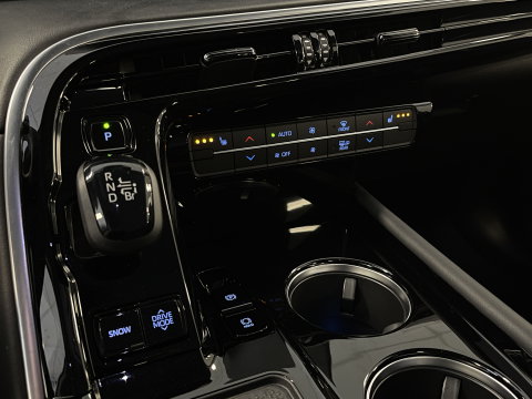 Toyota Mirai Dynamic | Apple Carplay | Android Auto | Keyless Go/Entry | DAB | Camera Achter | Spraakbediening | Rijmodus Regeling |