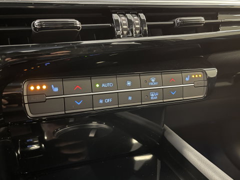 Toyota Mirai Dynamic | Apple Carplay | Android Auto | Keyless Go/Entry | DAB | Camera Achter | Spraakbediening | Rijmodus Regeling |
