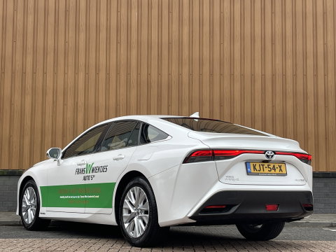 Toyota Mirai Dynamic | Apple Carplay | Android Auto | Keyless Go/Entry | DAB | Camera Achter | Spraakbediening | Rijmodus Regeling |