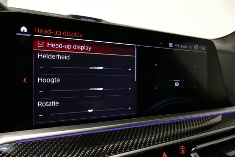 BMW X5 xDrive45e M Sport / Orig. Nederlands / Maxton Design Bodykit V.2 / Panoramadak Sky Lounge / Massage stoelen / Carbon inleg / Trekhaak / Elektr. verstelbare voorstoelen + memory / BMW Laser Koplampen / Bowers & Wilkins Sound-system / Head-up Display / Acht