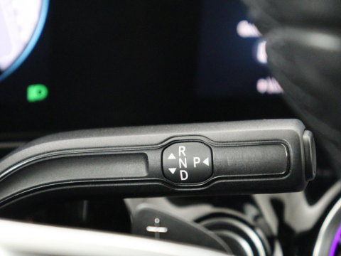 Mercedes-Benz EQA 250 Business Solution Luxury 67 kWh | SOH 94,7% | Half leder | Cruise control | Dodehoek detectie | Stoelverwarming | Camera | Park assist | Navigatie | Sfeerverlichting | Elektrische achterklep