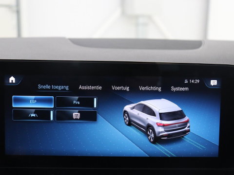 Mercedes-Benz EQA 250 Business Solution Luxury 67 kWh | SOH 94,7% | Half leder | Cruise control | Dodehoek detectie | Stoelverwarming | Camera | Park assist | Navigatie | Sfeerverlichting | Elektrische achterklep