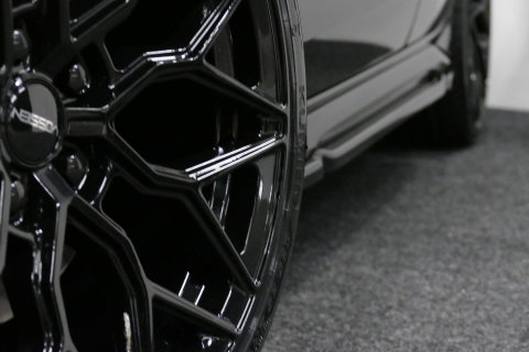 Audi A3 Limousine 35 TDI S Line / S-Line ex- & interieur / Maxton Design Bodykit / Panoramadak / S Sportstoelen / Bang & Olufsen Sound / Matrix LED / Ambienteverlichting / Stoelverwarming / Apple Carplay - Android Auto / 19'' LMV Vossen look / Black Optic pakket 