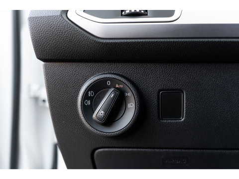 SEAT Ateca 2.0 TSI 4Drive FR PANO BEATS TREKHAAK CAMERA 360