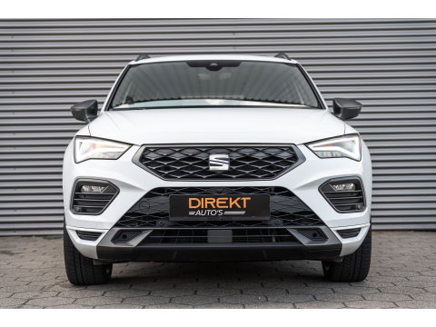 SEAT Ateca 2.0 TSI 4Drive FR PANO BEATS TREKHAAK CAMERA 360