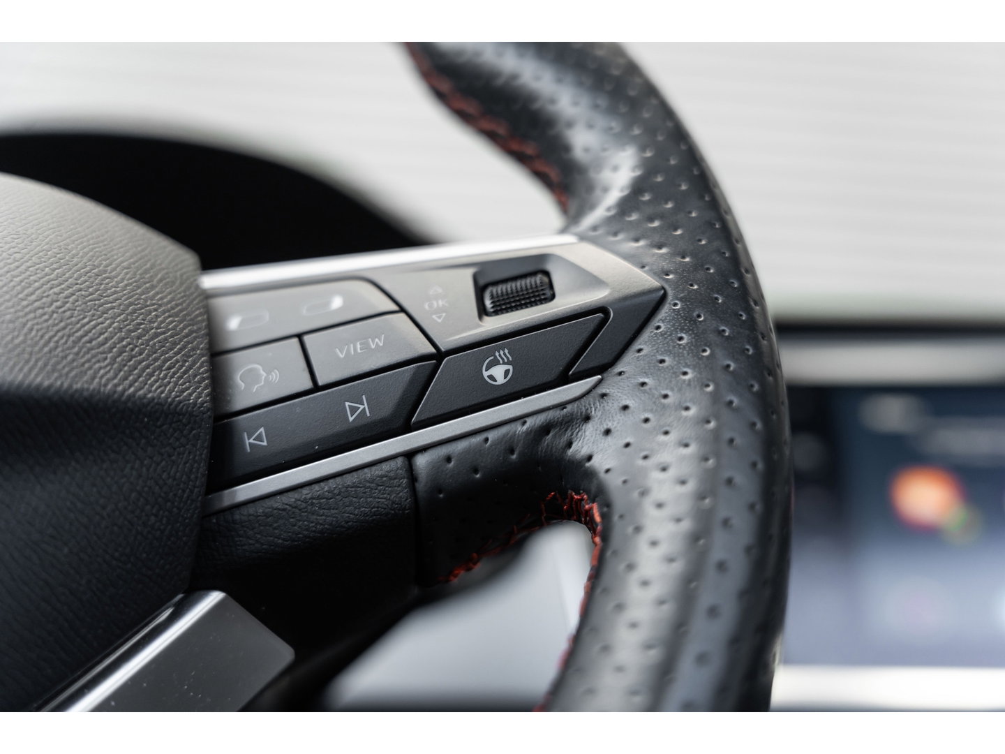 SEAT Ateca 2.0 TSI 4Drive FR PANO BEATS TREKHAAK CAMERA 360