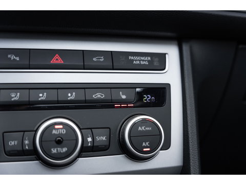 SEAT Ateca 2.0 TSI 4Drive FR PANO BEATS TREKHAAK CAMERA 360