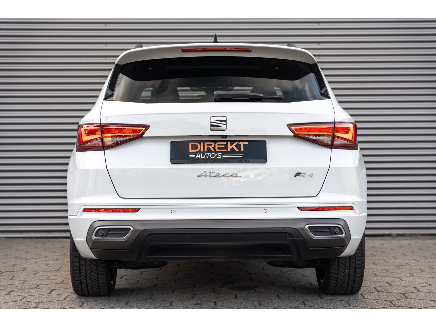 SEAT Ateca 2.0 TSI 4Drive FR PANO BEATS TREKHAAK CAMERA 360