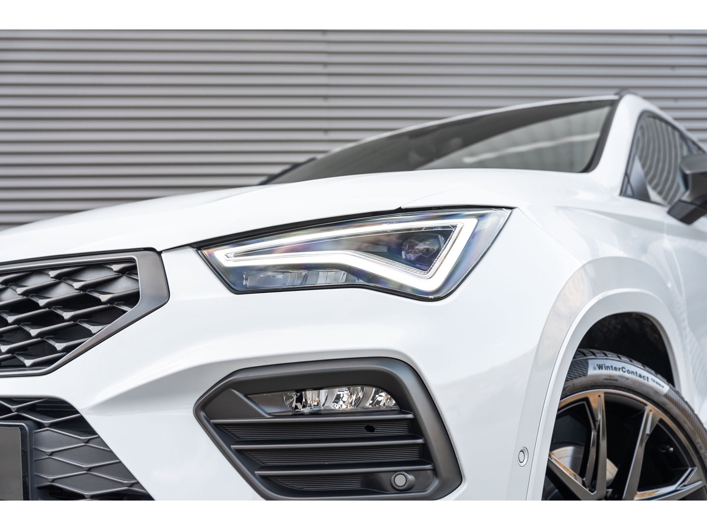 SEAT Ateca 2.0 TSI 4Drive FR PANO BEATS TREKHAAK CAMERA 360