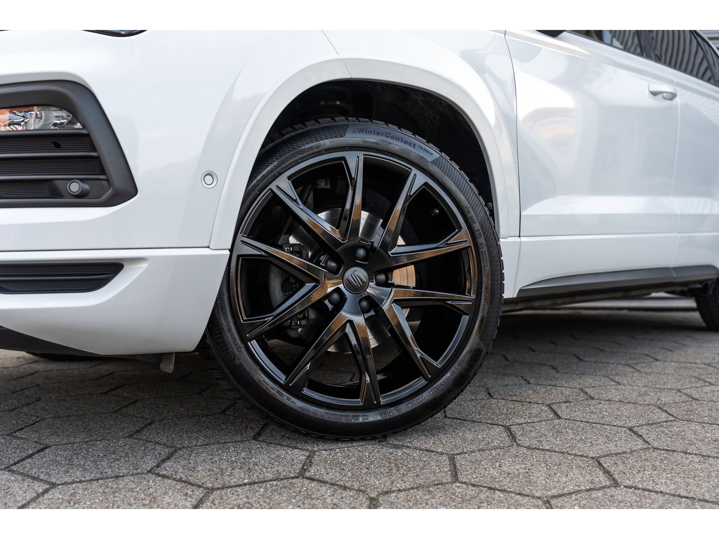 SEAT Ateca 2.0 TSI 4Drive FR PANO BEATS TREKHAAK CAMERA 360