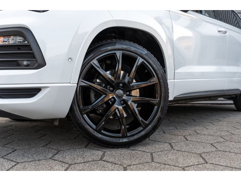 SEAT Ateca 2.0 TSI 4Drive FR PANO BEATS TREKHAAK CAMERA 360