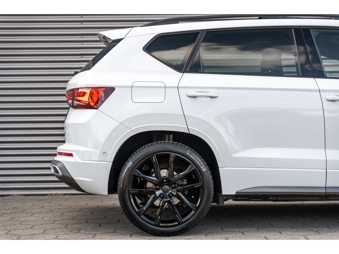 SEAT Ateca 2.0 TSI 4Drive FR PANO BEATS TREKHAAK CAMERA 360