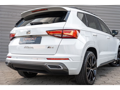 SEAT Ateca 2.0 TSI 4Drive FR PANO BEATS TREKHAAK CAMERA 360