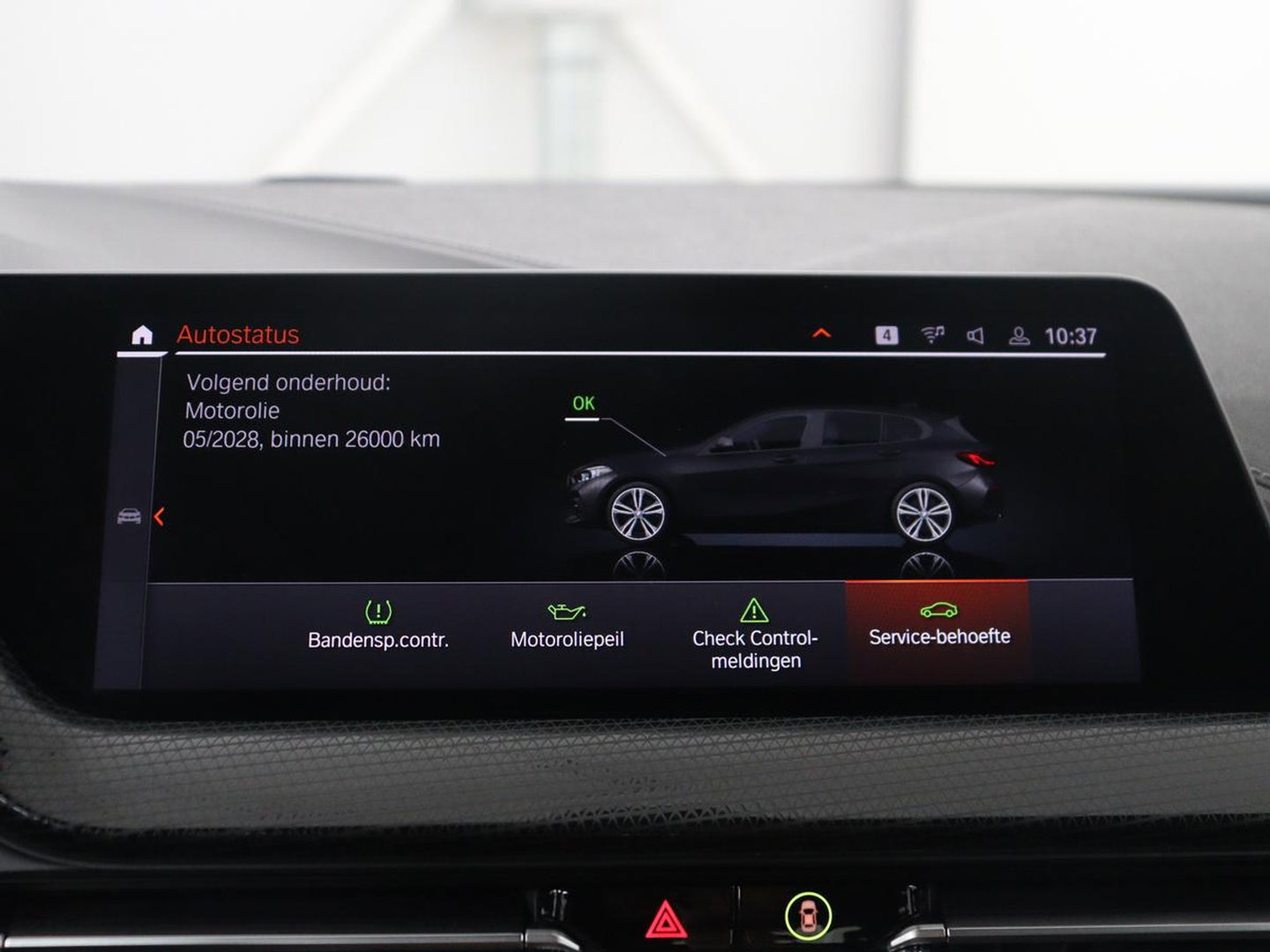 BMW 1-serie 118i Business Edition | Half leder | Cruise control | Stoelverwarming | Navigatie | Carplay | Park assist | Climate control | Virtual dashboard | 17" velgen