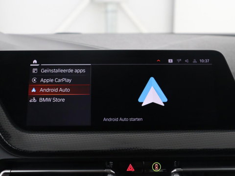 BMW 1-serie 118i Business Edition | Half leder | Cruise control | Stoelverwarming | Navigatie | Carplay | Park assist | Climate control | Virtual dashboard | 17" velgen