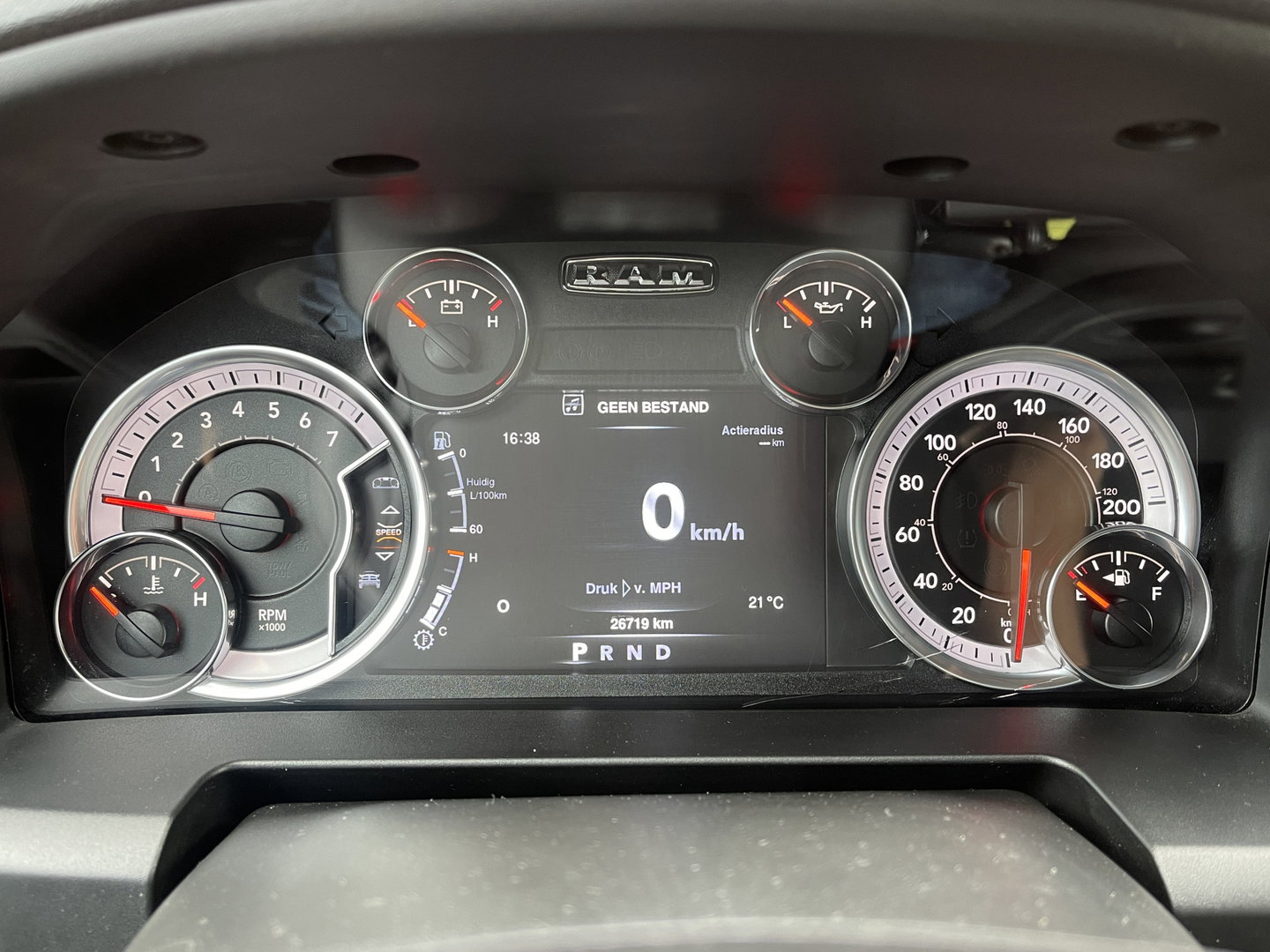 Dodge Ram 1500 CLASSIC 5.7 V8 CLASSIC NIGHT 4x4 | LPG | | 3500KG Trekken | Apple Carplay | Cruise Control | Achteruitrij Camera | 20'' Lichtmetaal |