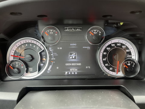 Dodge Ram 1500 CLASSIC 5.7 V8 CLASSIC NIGHT 4x4 | LPG | | 3500KG Trekken | Apple Carplay | Cruise Control | Achteruitrij Camera | 20'' Lichtmetaal |