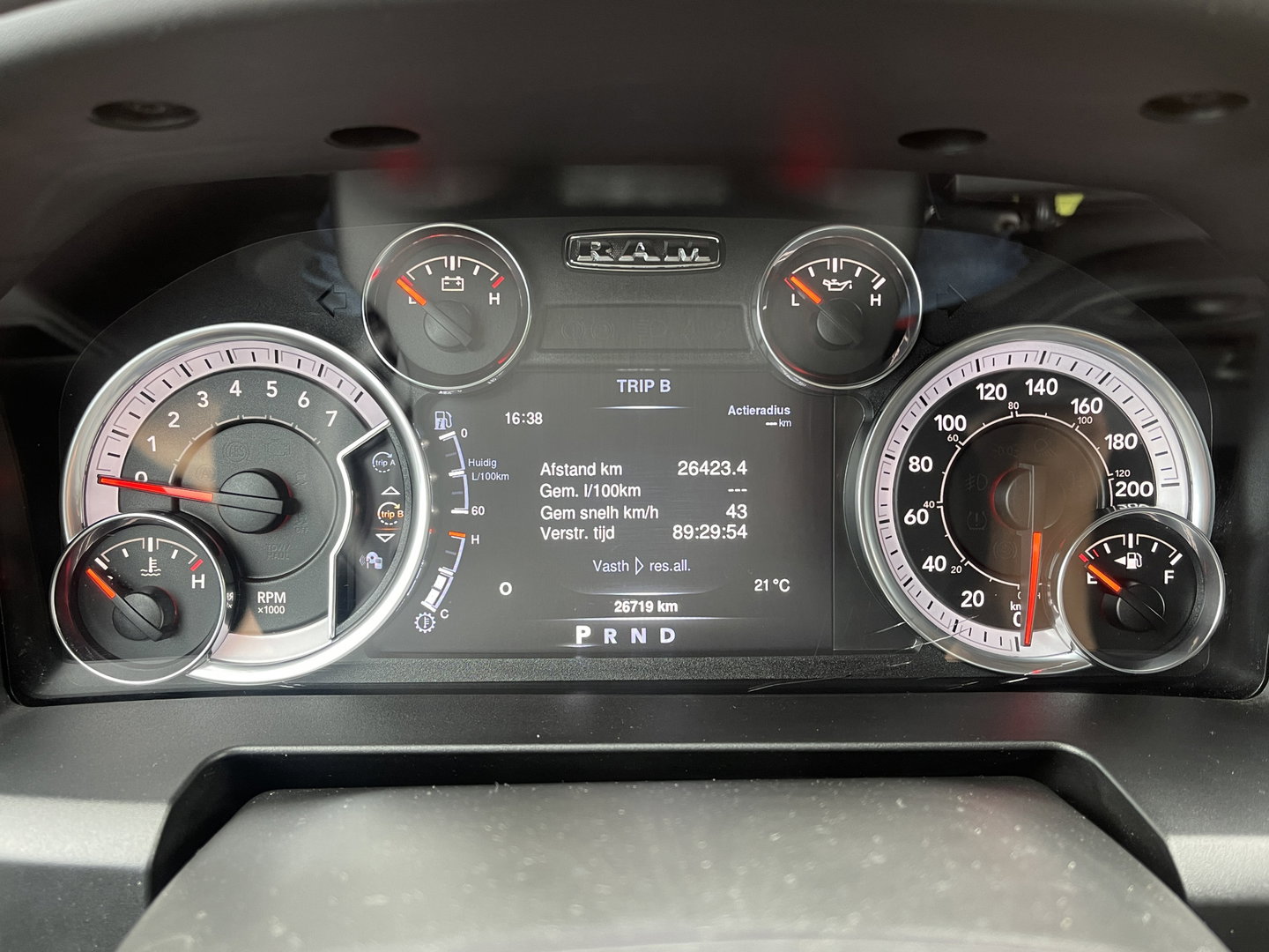 Dodge Ram 1500 CLASSIC 5.7 V8 CLASSIC NIGHT 4x4 | LPG | | 3500KG Trekken | Apple Carplay | Cruise Control | Achteruitrij Camera | 20'' Lichtmetaal |