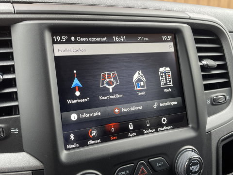 Dodge Ram 1500 CLASSIC 5.7 V8 CLASSIC NIGHT 4x4 | LPG | | 3500KG Trekken | Apple Carplay | Cruise Control | Achteruitrij Camera | 20'' Lichtmetaal |