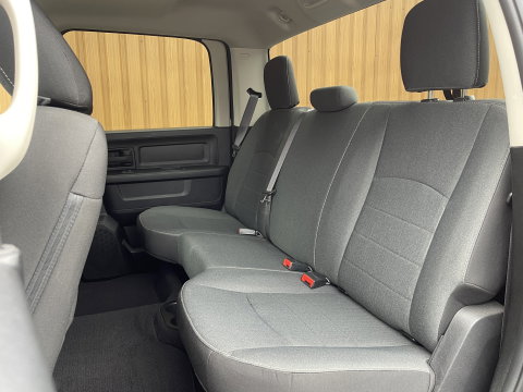Dodge Ram 1500 CLASSIC 5.7 V8 CLASSIC NIGHT 4x4 | LPG | | 3500KG Trekken | Apple Carplay | Cruise Control | Achteruitrij Camera | 20'' Lichtmetaal |